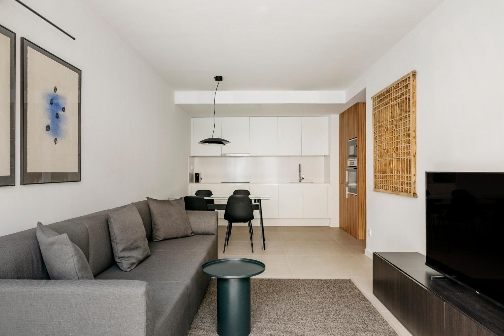 Europa Apartments لوسبيتاليت دي يوبريغات المظهر الخارجي الصورة